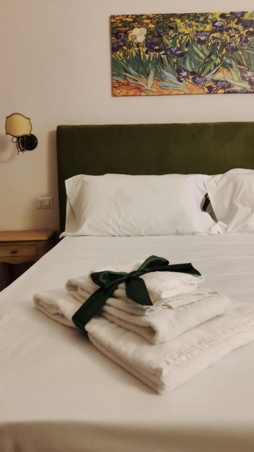 B&B Romeo Luxury Rooms CTA Exteriér fotografie